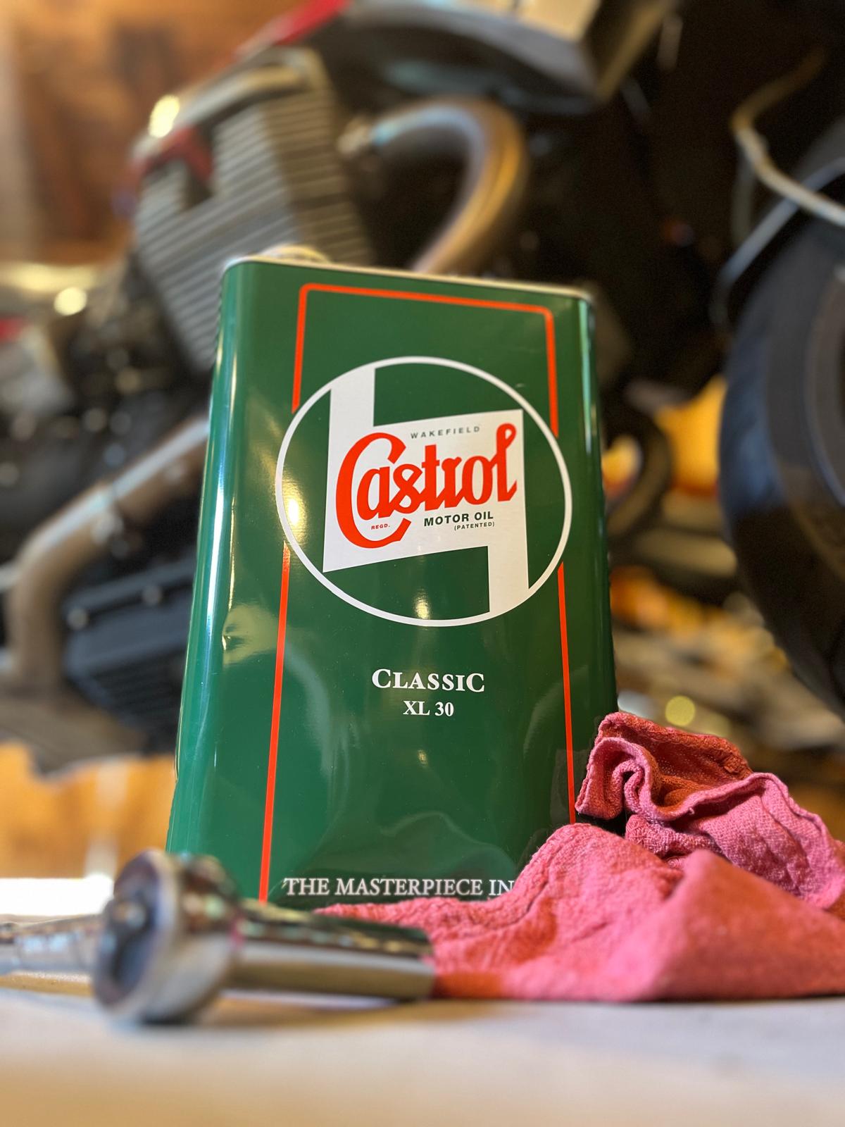 Castrol Classic XL 30 Motor Oil